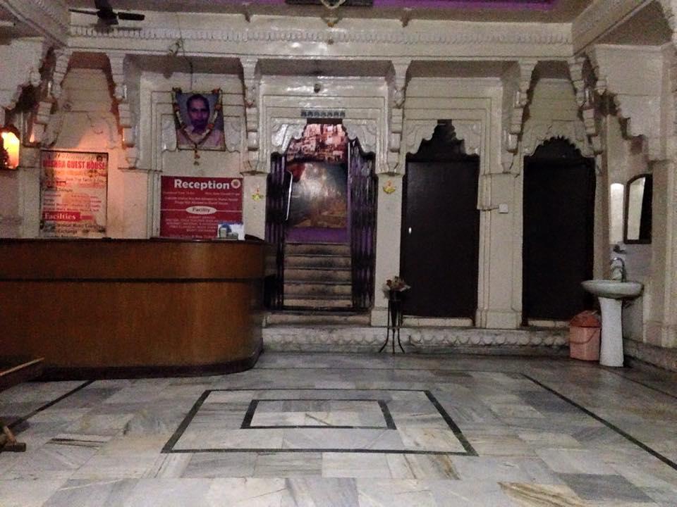 فاراناسي Mishra Guest House المظهر الخارجي الصورة